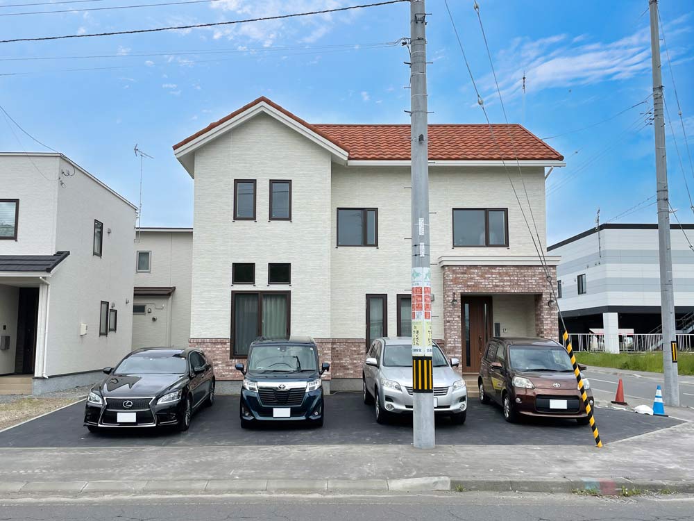 苫小牧 柳町 グラスゴー 外観 駐車場