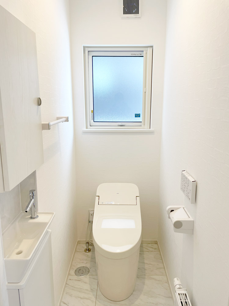 札幌 菊水のモデルハウス ボルダー トイレ